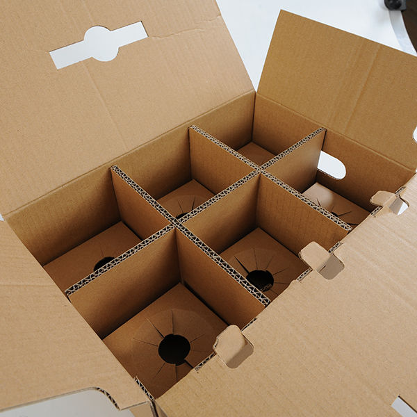 Подгонянная коробка коробки картона бумаги Крафт логотипа рифленая
